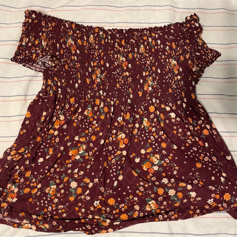 5/$25 SALE Burgundy Size XXL Floral Off-Shoulder Blouse